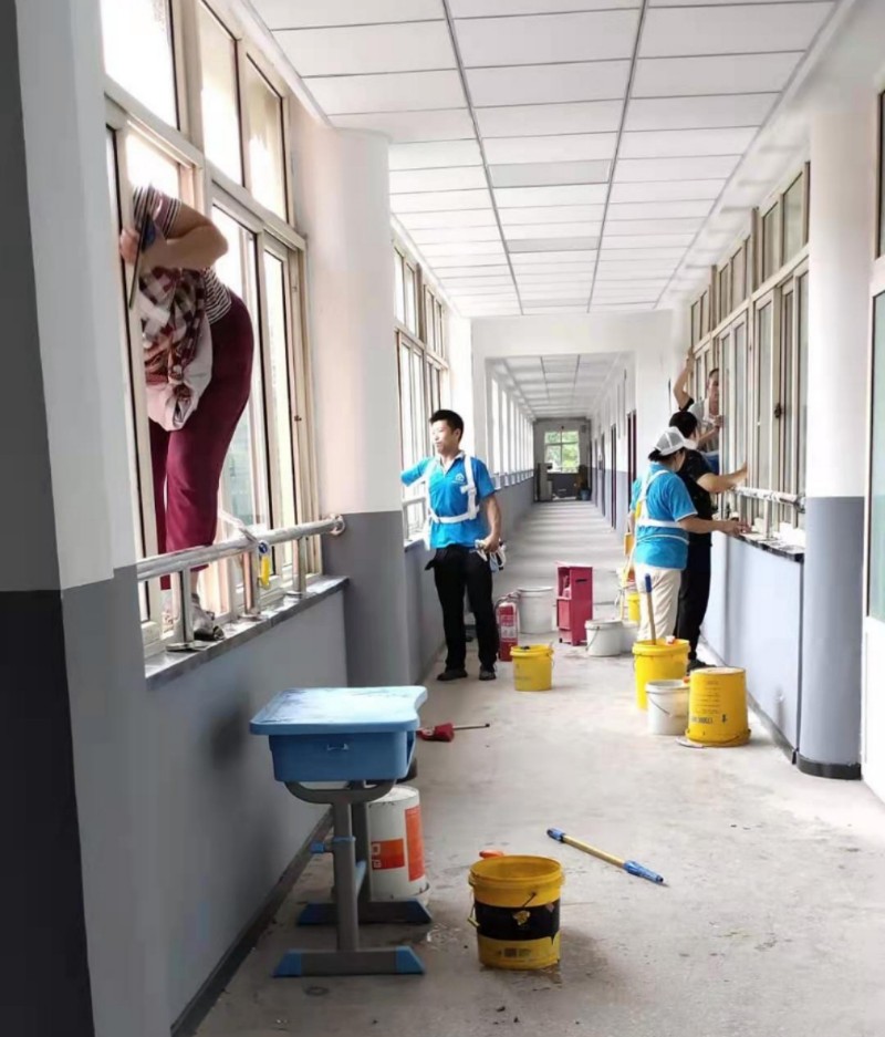 诚实可靠,准时可靠 杭州金堂专业保洁清洗公司