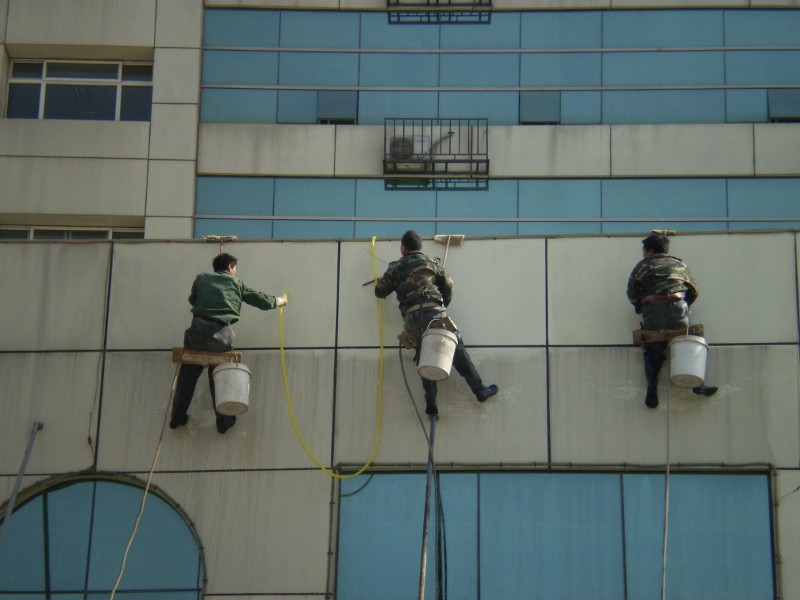 上海上门报价玻璃幕墙清洗 玻璃幕墙保洁 外墙清洗诚信服务 