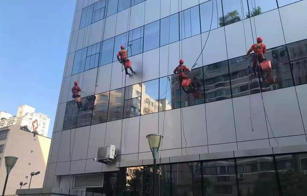 杭州医院外墙清洁 玻璃幕墙清洗保洁 高新西区外墙清洗