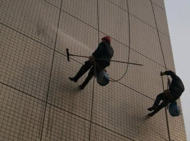 杭州大邑专业承接外墙清洗电话