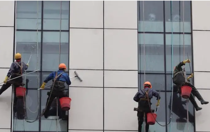 杭州锦江外墙蜘蛛人清洗 高空玻璃清洗公司电话